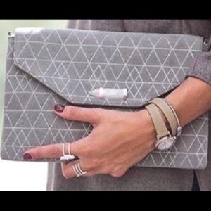 Stella & Dot Grey City Slim Clutch